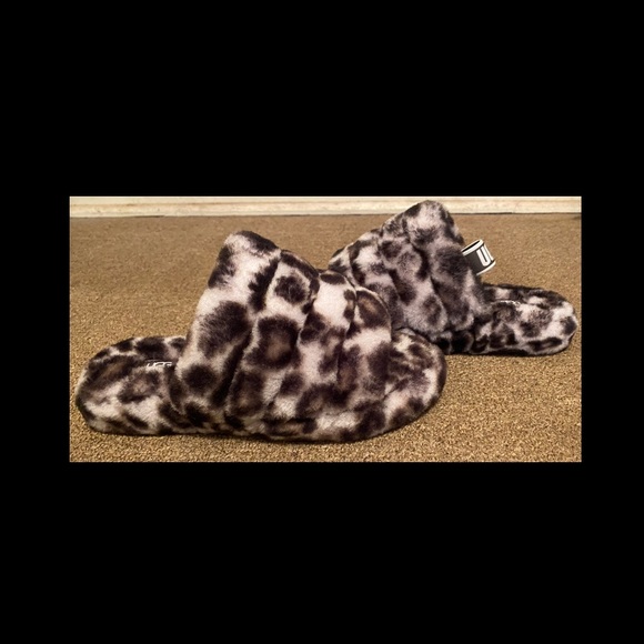 NWT Leopard Print UGG Slippers Size 5 - Picture 2 of 3